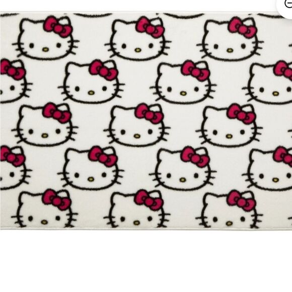 Hello Kitty Faux Fur Accent Rug - Picture 7 of 14